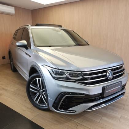 VOLKSWAGEN TIGUAN 2.0 300 TSI GASOLINA ALLSPACE R-LINE AUTOMÁTICO VOLKSWAGEN TIGUAN 2.0 300 TSI GASOLINA ALLSPACE R-LINE AUTOMÁTICO